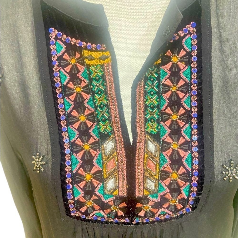 Velvet sheer black beaded embroidered split neck bell sleeve velvet cuff small - Picture 4 of 10